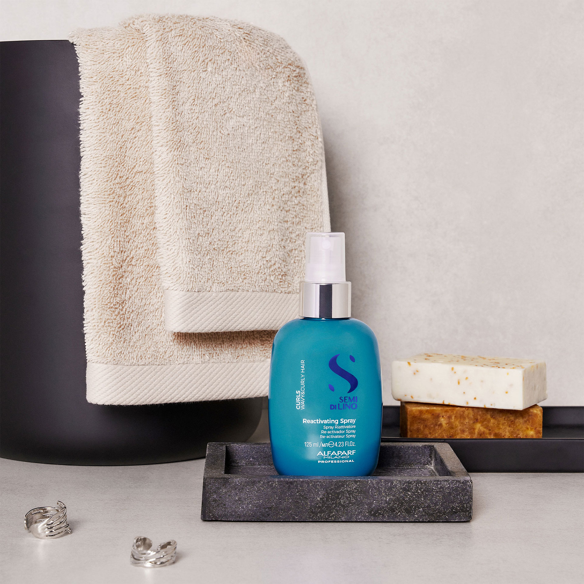 Alfaparf Milano Semi Di Lino Curls Enhancing Reactivating Spray 125ml